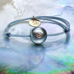 BABY VIP   Bracelet bébé perle de Tahiti, diamant et or 18K