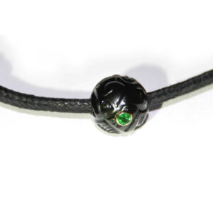 Black Tribal - Bracelet pour homme avec perle de Tahiti gravée à la main et émeraude - JDL Paris