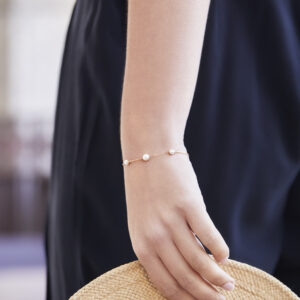 JOLIES PERLES   Bracelet chaîne en or 18K et perles d'Akoya