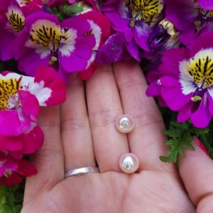 MONOÏ VIP + Boucles d'oreilles perles d'Akoya, diamants et or JDL Paris by Jessie Lemaire