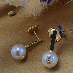 Boucles d'oreilles perles d'Akoya et diamants - JDL Paris