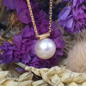 FLEUR MODERNE  Collier perle d'Akoya et or