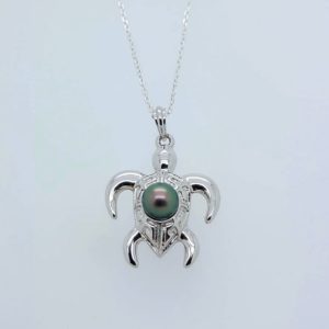 Collier perle de Tahiti et tortue en argent 925
